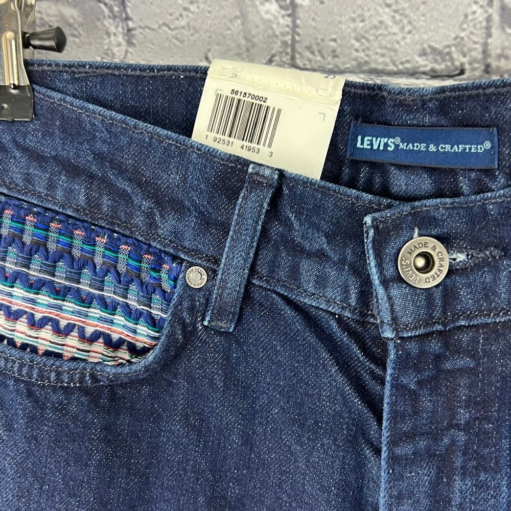 Levi's Stem Flare Jeans Embroidered  Nwt Size 25 - Picture 4 of 10